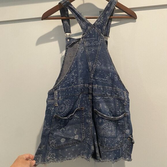 No Boundaries Short Overalls Shortalls Women M Y2k Blue Bandana Print Denim - Picture 8 of 14